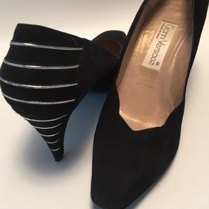 “Gianni Versace all leather vintage pump w/silver